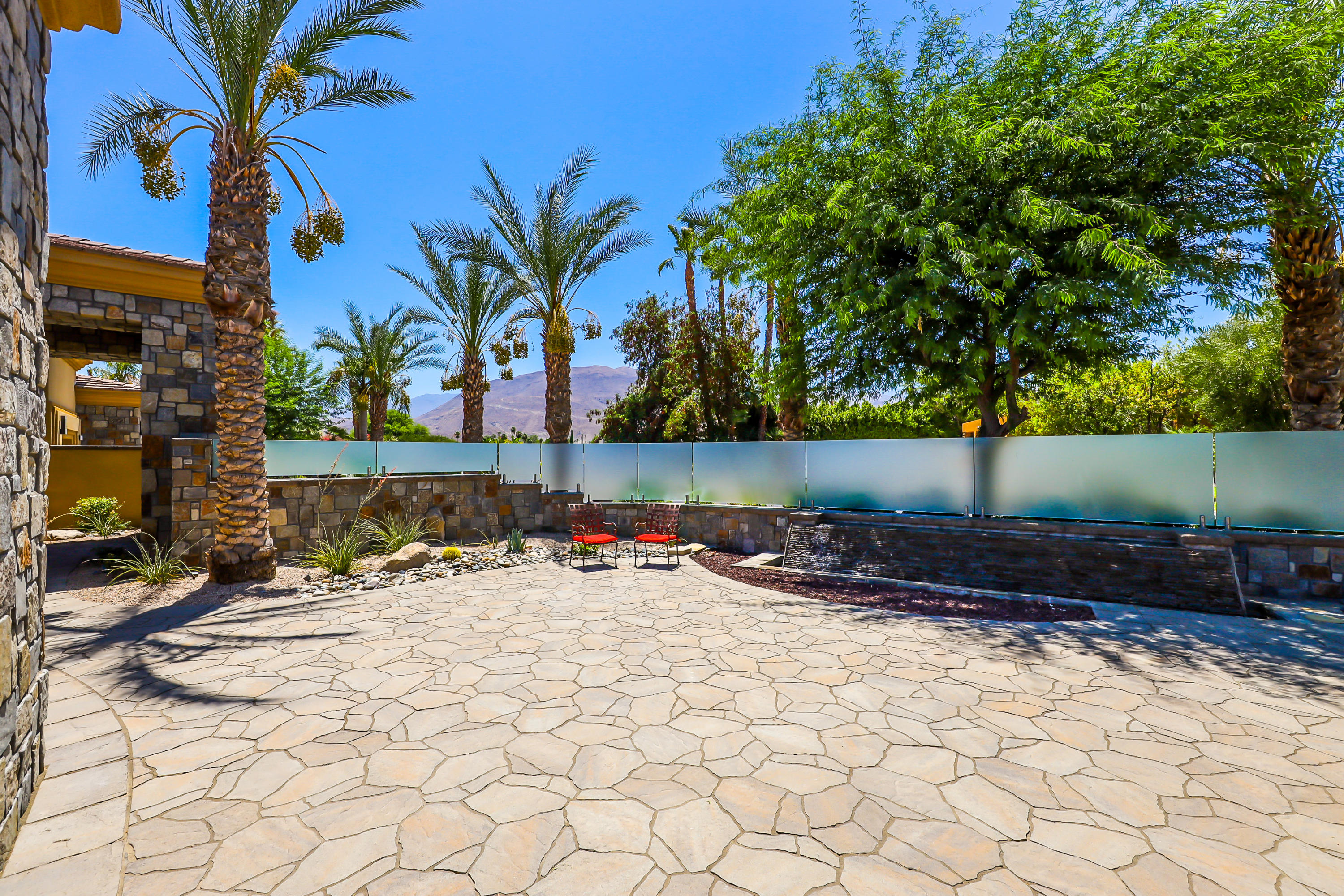 28 Clancy Lane South Rancho Mirage, CA 92270 - Photo 7 of 30 a view of a backyard