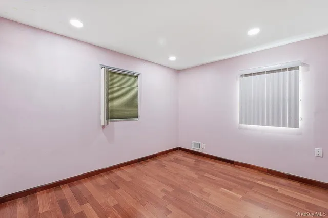 $1,250,000 | 160-09 86th Street | Rockwood Park