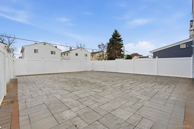 $1,250,000 | 160-09 86th Street | Rockwood Park