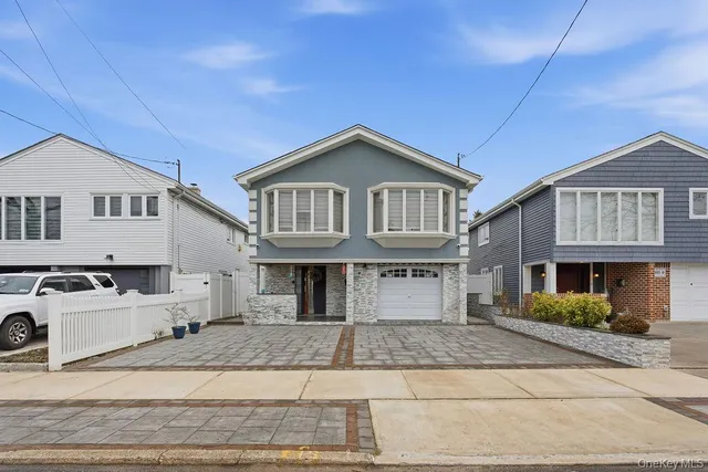 $1,250,000 | 160-09 86th Street | Rockwood Park