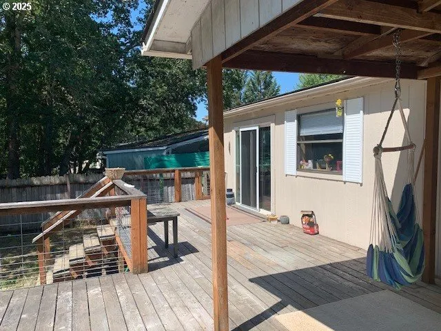 $240,000 | 1517 Northeast Newton Creek Road, Roseburg, OR 97470