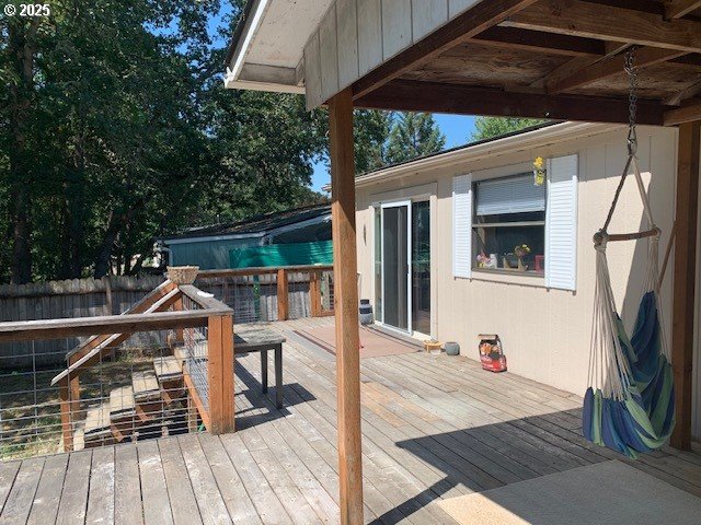 1517 Northeast Newton Creek Road Roseburg, OR 97470 - Photo 3 of 16