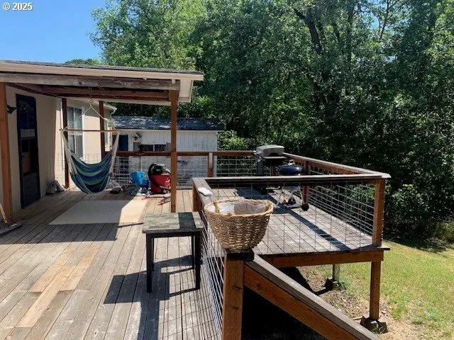 $240,000 | 1517 Northeast Newton Creek Road, Roseburg, OR 97470