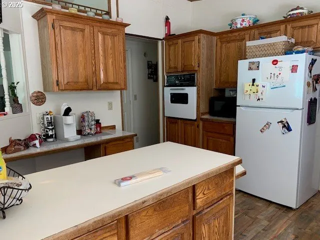 $240,000 | 1517 Northeast Newton Creek Road, Roseburg, OR 97470