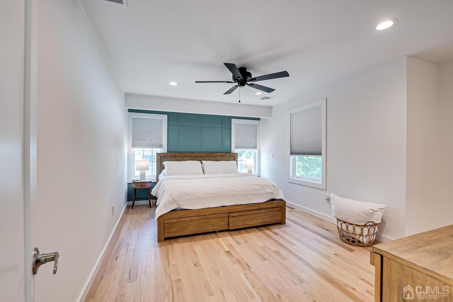 31 Carlton Street Edison, NJ 08837 - Photo 32 of 64 a bedroom with a bed and window