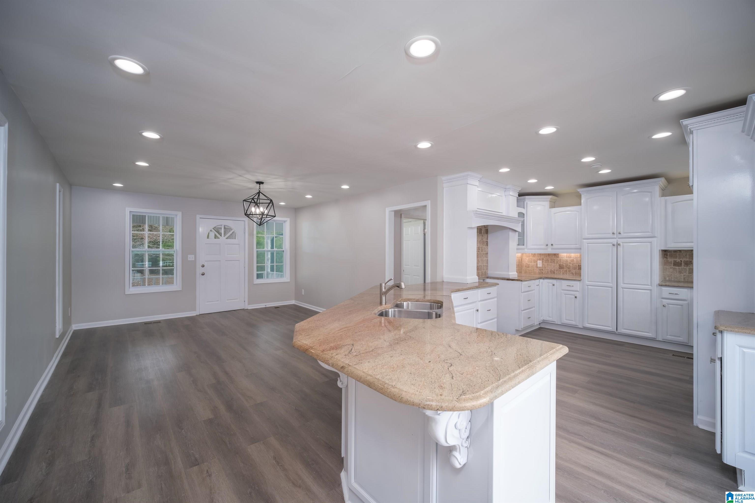 134 County Road 4101 Jasper, AL 35503 - Photo 20 of 33