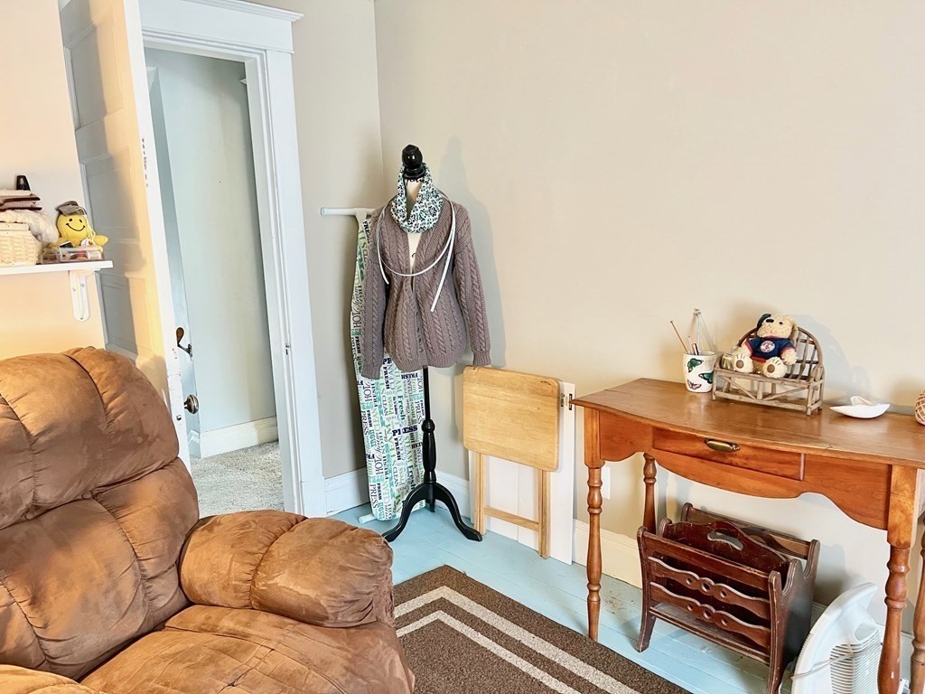 278 Birnam Road Northfield, MA 01360 - Photo 32 of 36 a living room with furniture