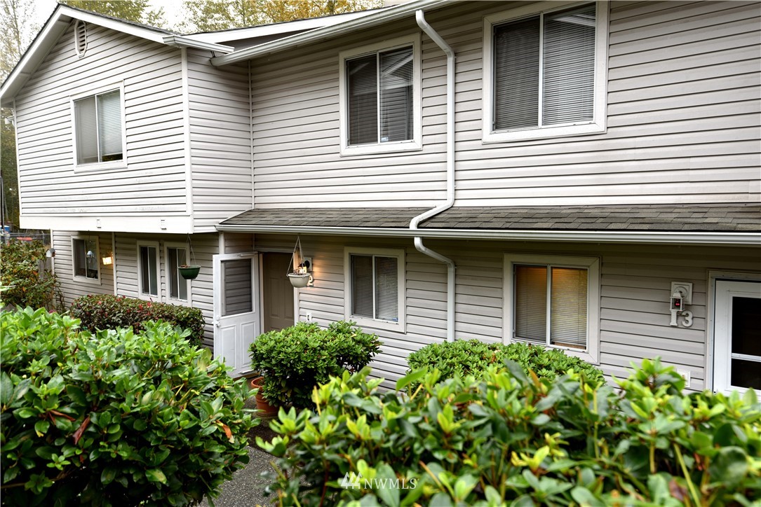 18910 Bothell Everett Highway, Unit I2 Bothell, WA 98012 - Photo 2 of 19 Gallery Image 2