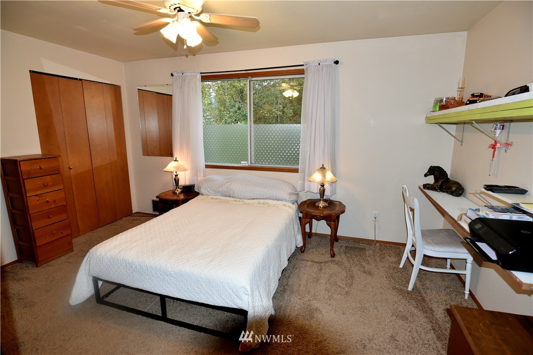 18910 Bothell Everett Highway, Unit I2 Bothell, WA 98012 - Photo 11 of 19 Gallery Image 11