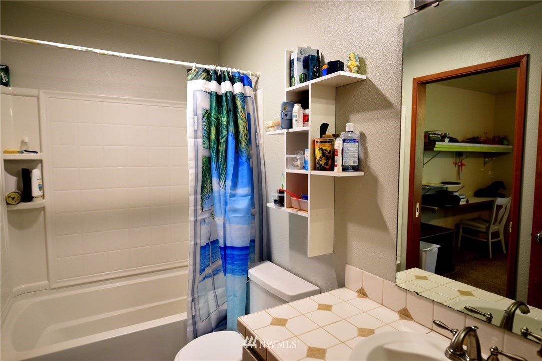 18910 Bothell Everett Highway, Unit I2 Bothell, WA 98012 - Photo 12 of 19 Gallery Image 12