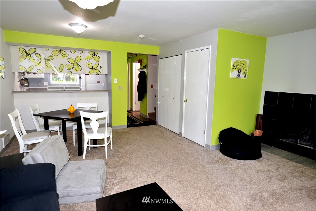 18910 Bothell Everett Highway, Unit I2 Bothell, WA 98012 - Photo 7 of 19 Gallery Image 7