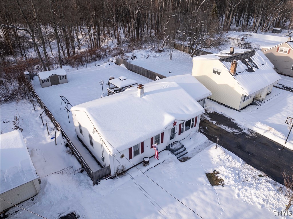 163 Forrest Street Deerfield, NY 13502 - Photo 4 of 42