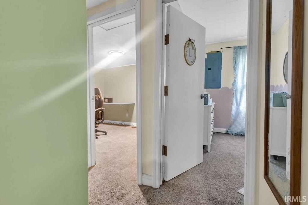 445 Rogers Road West Bloomington, IN 47403 - Photo 16 of 37 Gallery Image 16