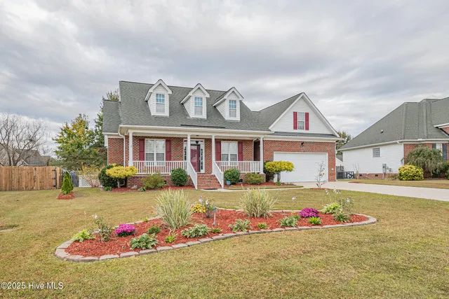 $327,000 | 334 Gayle Boulevard, Winterville, NC 28590