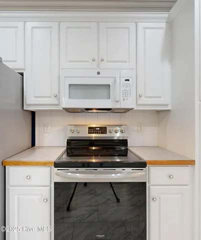 $327,000 | 334 Gayle Boulevard, Winterville, NC 28590