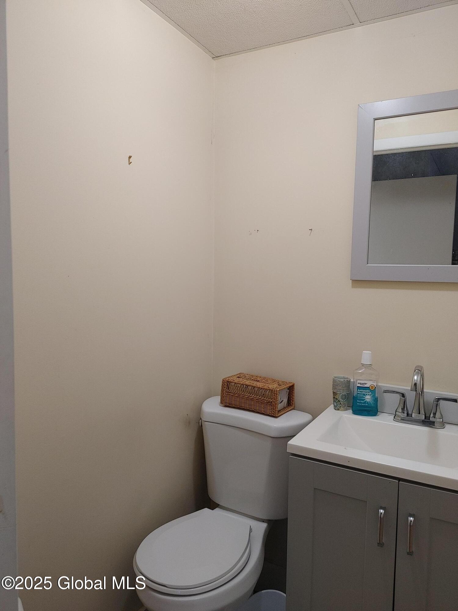 103 Black Point Road Ticonderoga, NY 12883 - Photo 8 of 21 0412251001