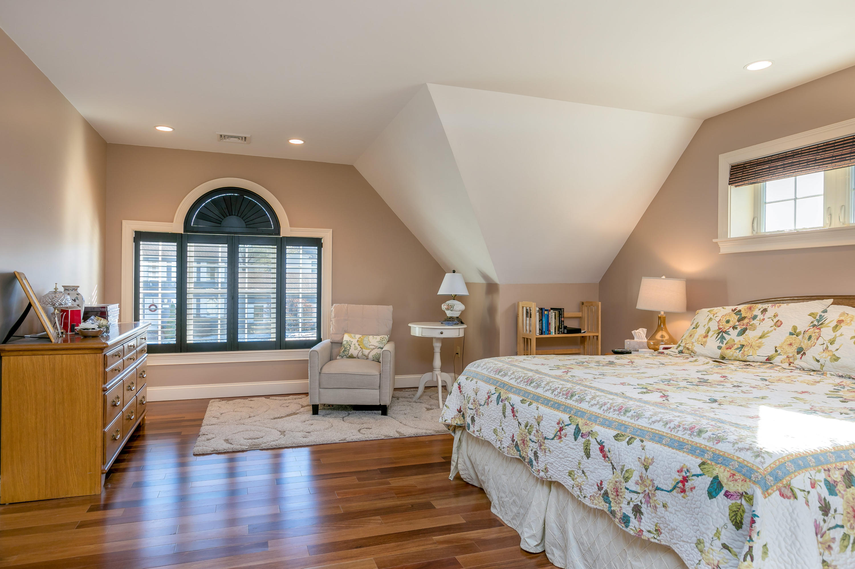 186 Curtis Road Portland, ME 04103 - Photo 24 of 42 186 Curtis Rd Portland ME-print-025-38-M