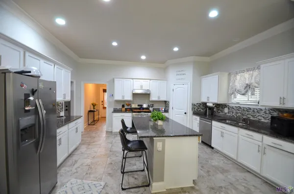 $305,000 | 125 Red Street, Gray, LA 70359
