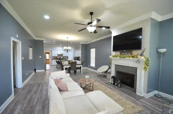 $305,000 | 125 Red Street, Gray, LA 70359