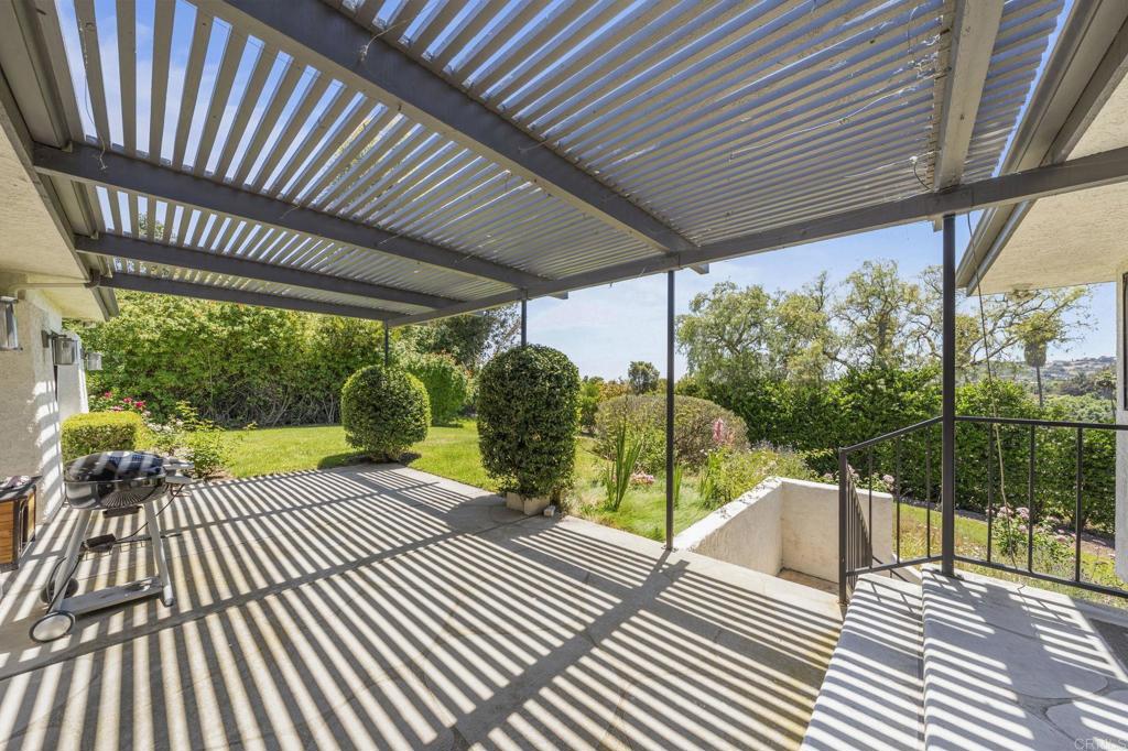 19 Gateview Drive Fallbrook, CA 92028 - Photo 59 of 76 19 Gateview Dr, Fallbrook, Luxury Home, Single-Level Main Floor Living, Attached ADU, Guard-Gated