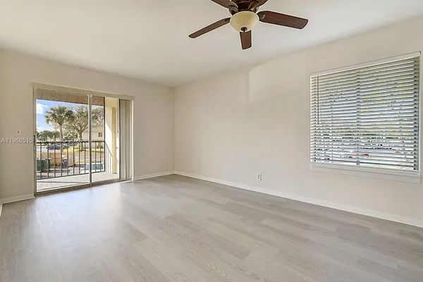 $2,500 | 6327 Chasewood Drive, Unit E, Jupiter, FL 33458