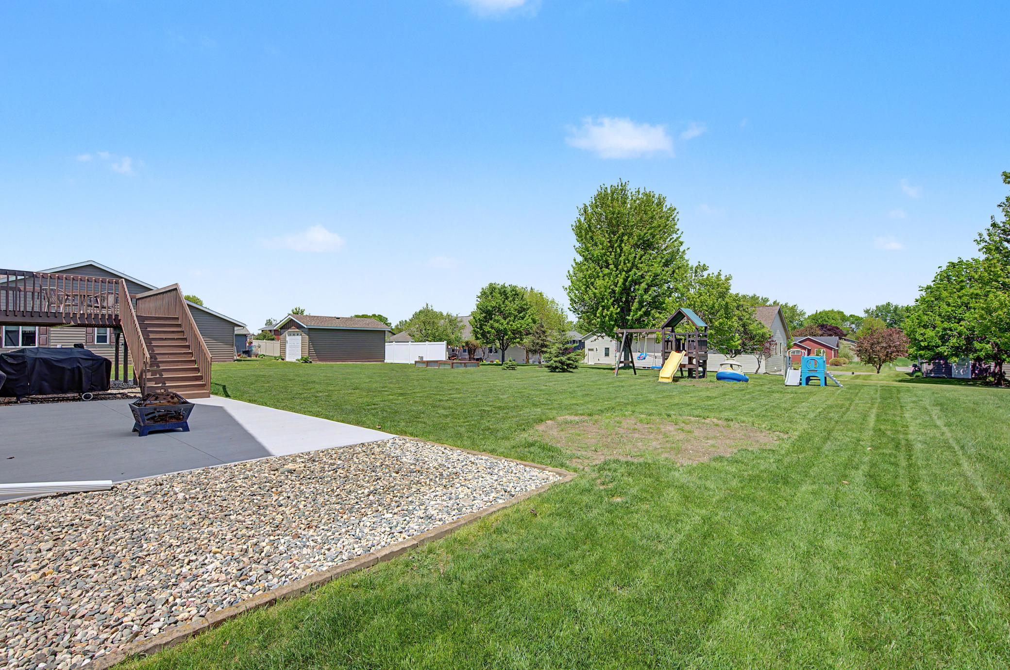 401 10th Street Southeast Freeport, MN 56331 - Photo 6 of 41
