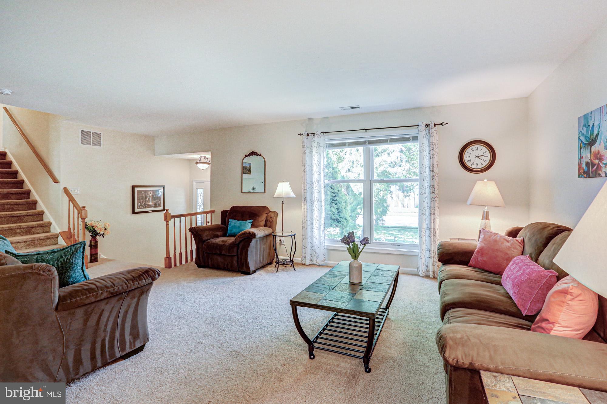 6 3 Rivers Drive Newark, DE 19702 - Photo 19 of 63 Bright and inviting living space.