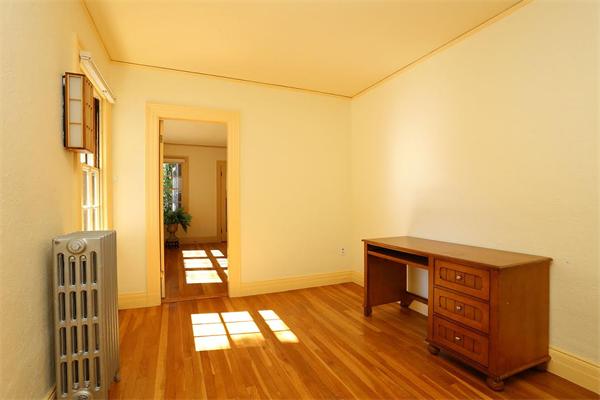 244 Woodland Road Newton, MA 02466 - Photo 18 of 23