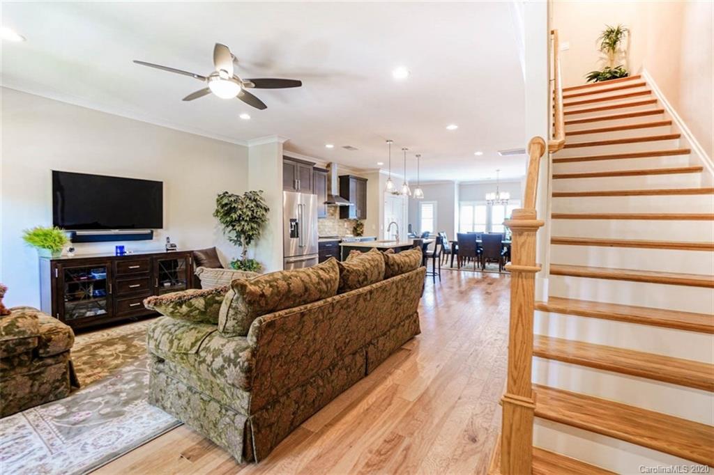 119 Grandin Road Charlotte, NC 28208 - Photo 14 of 35 Gallery Image 14