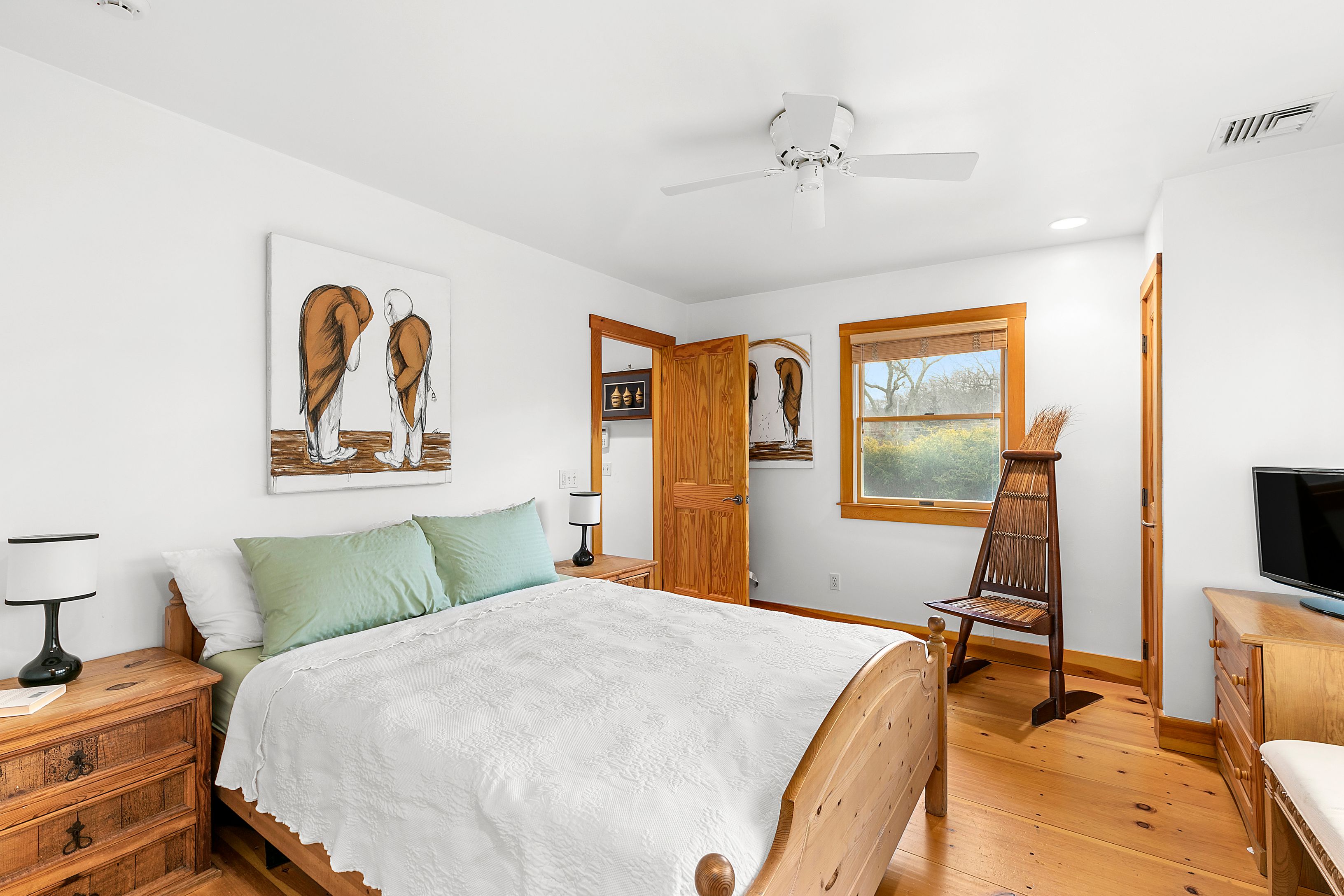 52 Noyack Harbor Road Sag Harbor, NY 11963 - Photo 13 of 16