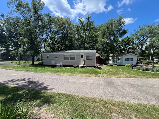 2795 East 28th Road Marseilles, IL 61341 - Photo 3 of 72