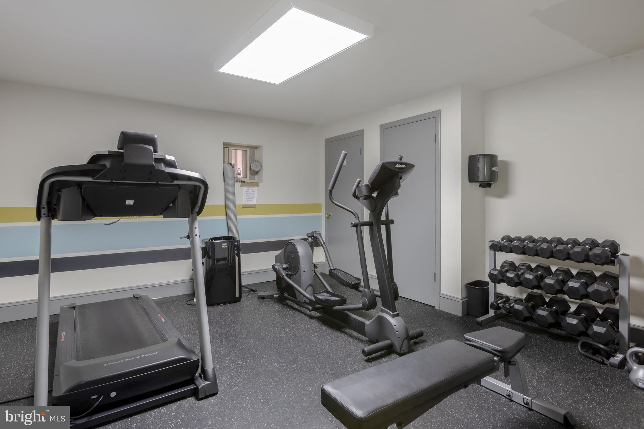1673 Park Road Northwest, Unit 202 Washington, DC 20010 - Photo 26 of 28 Gallery Image 26