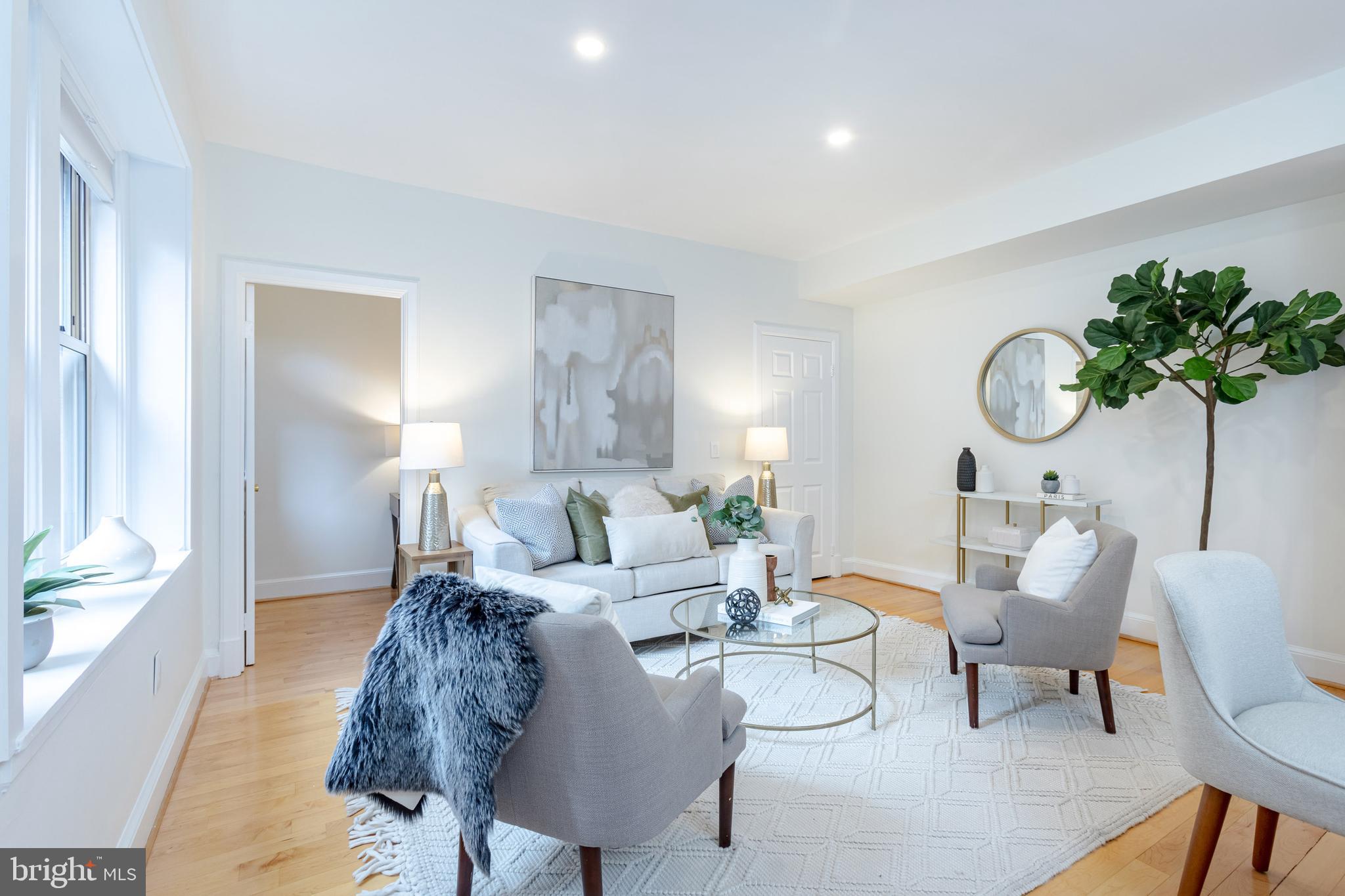 1673 Park Road Northwest, Unit 202 Washington, DC 20010 - Photo 8 of 28 Gallery Image 8