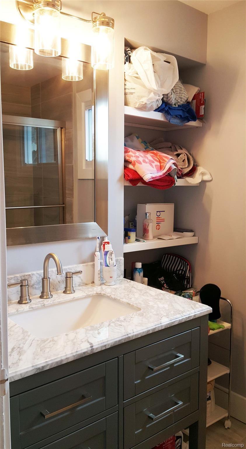 2110 Orpington Road Troy, MI 48083 - Photo 21 of 29 Orpington25.jpg