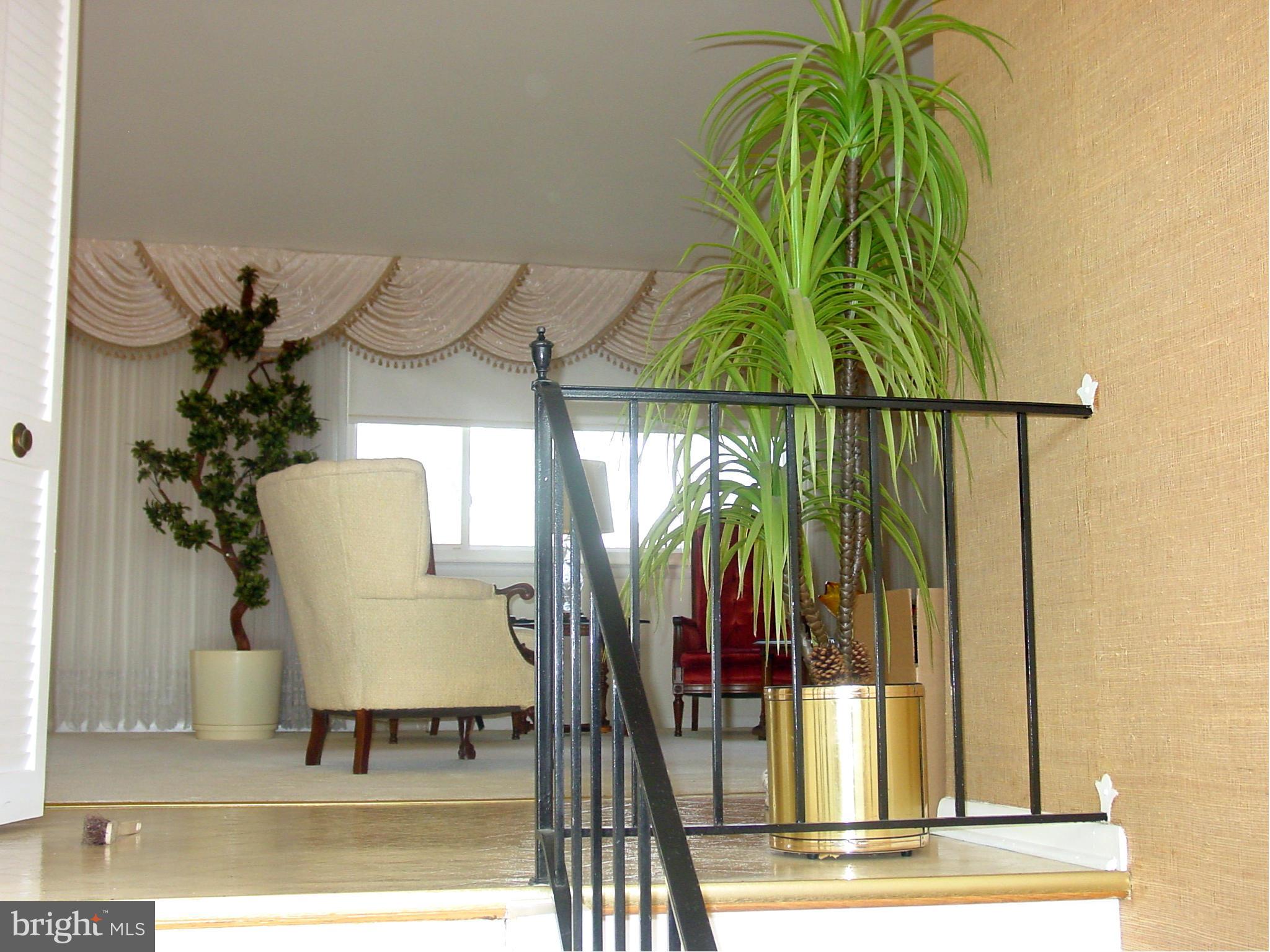 7510 Shelowood Road Baltimore, MD 21208 - Photo 9 of 28 Interior (General)
