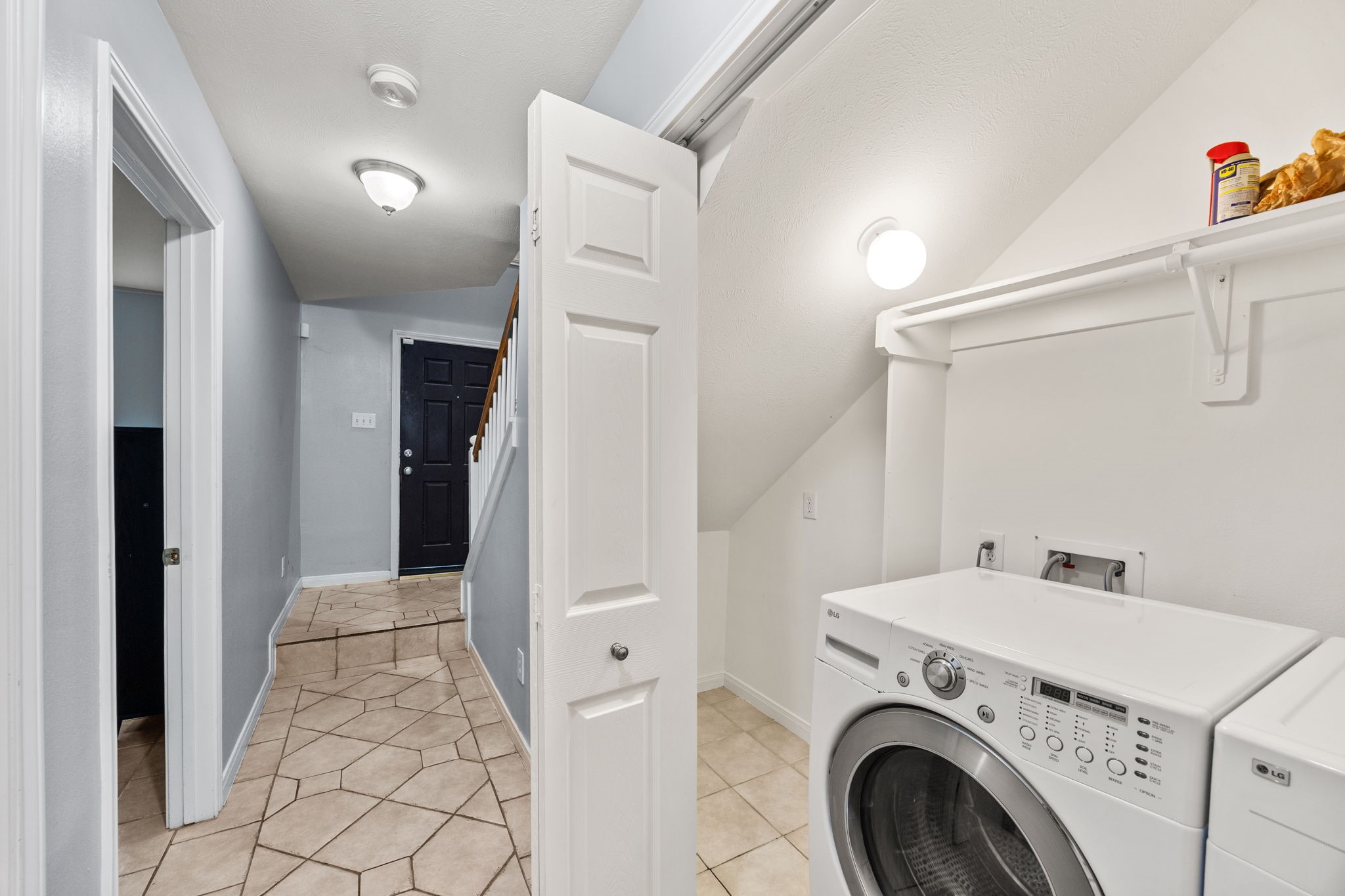 3023 Austin Street Houston, TX 77004 - Photo 6 of 26 Laundry area on 1st floor