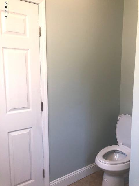 13416 Masterson Road Pass Christian, MS 39571 - Photo 27 of 31 Guest Cottage-Master Bathroom