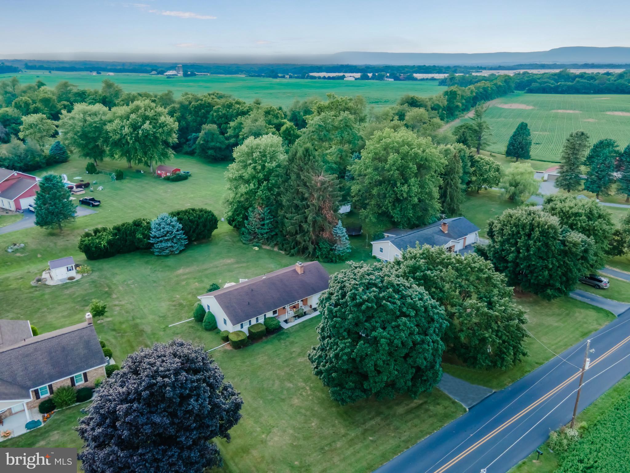 447 Adams Road Carlisle, PA 17015 - Photo 4 of 44 Gallery Image 4