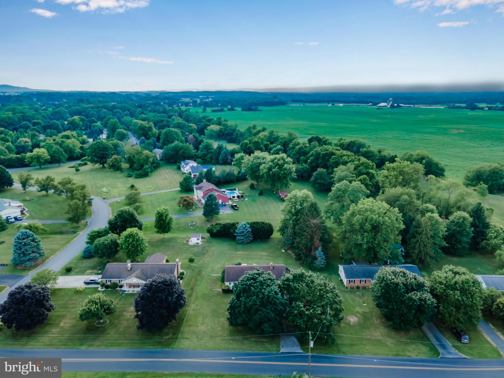 447 Adams Road Carlisle, PA 17015 - Photo 6 of 44 Gallery Image 6