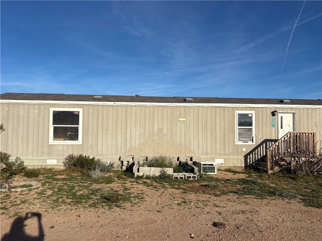 4938 Mormon Flat Road Golden Valley, AZ 86413 - Photo 17 of 23 View of property exterior