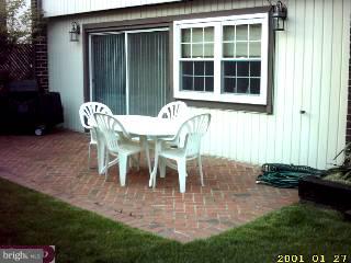 3822 Charteris Road Philadelphia, PA 19154 - Photo 2 of 6 Gallery Image 2