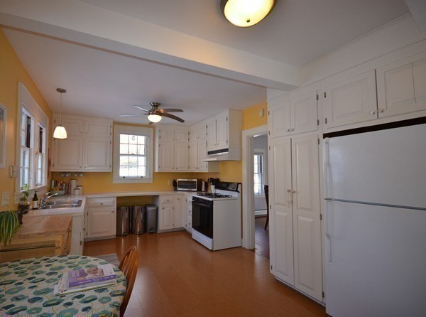39 Old Town Road Amherst, MA 01002 - Photo 7 of 39 Gallery Image 7