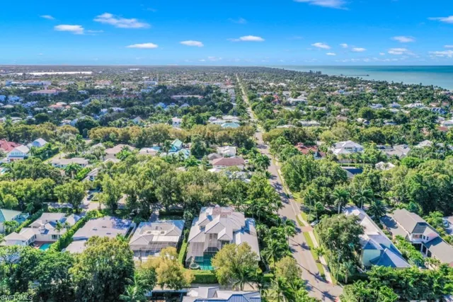 an aerial view of multiple house