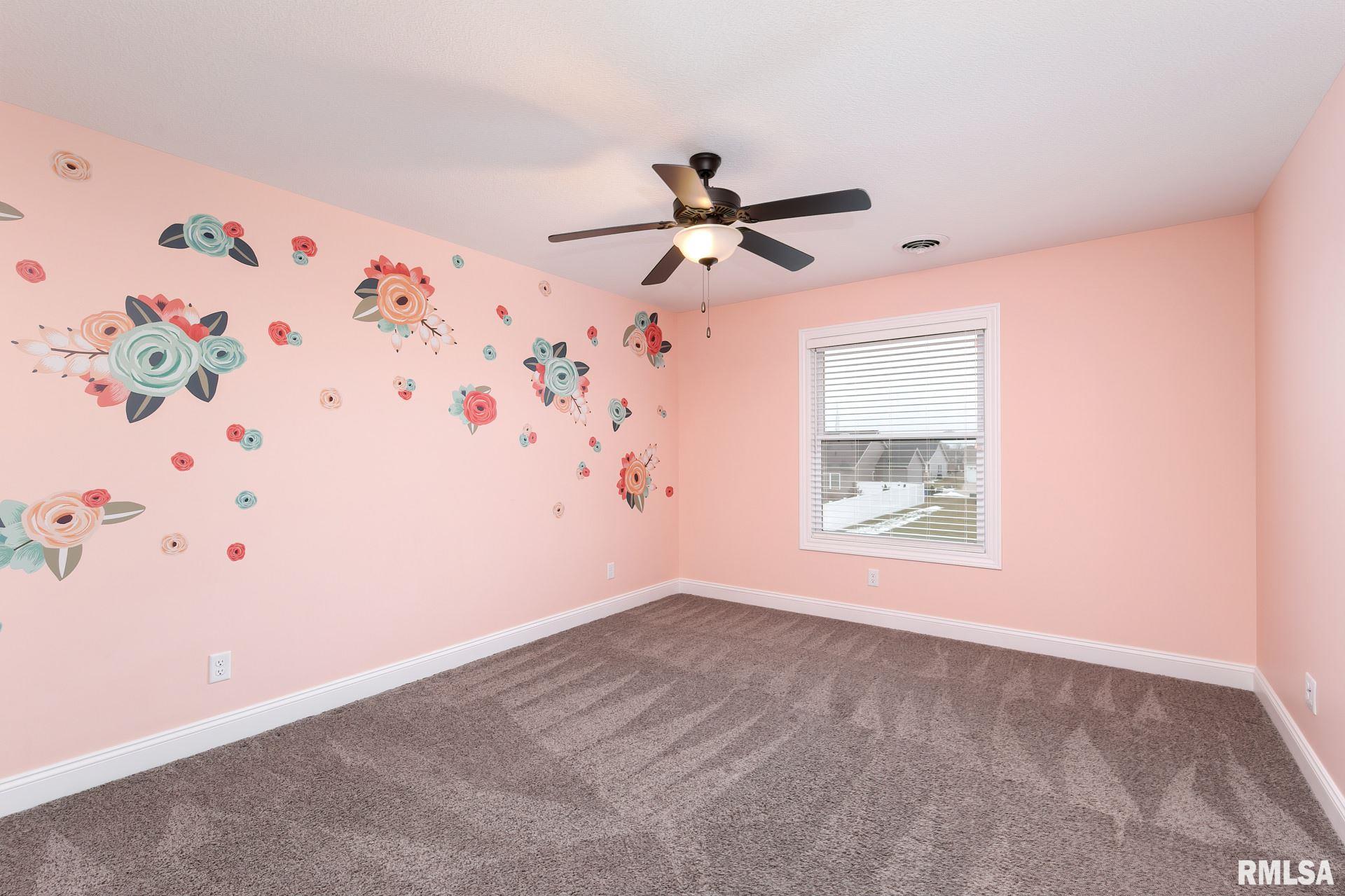 5684 Emily Road Bettendorf, IA 52722 - Photo 30 of 47 Gallery Image 30