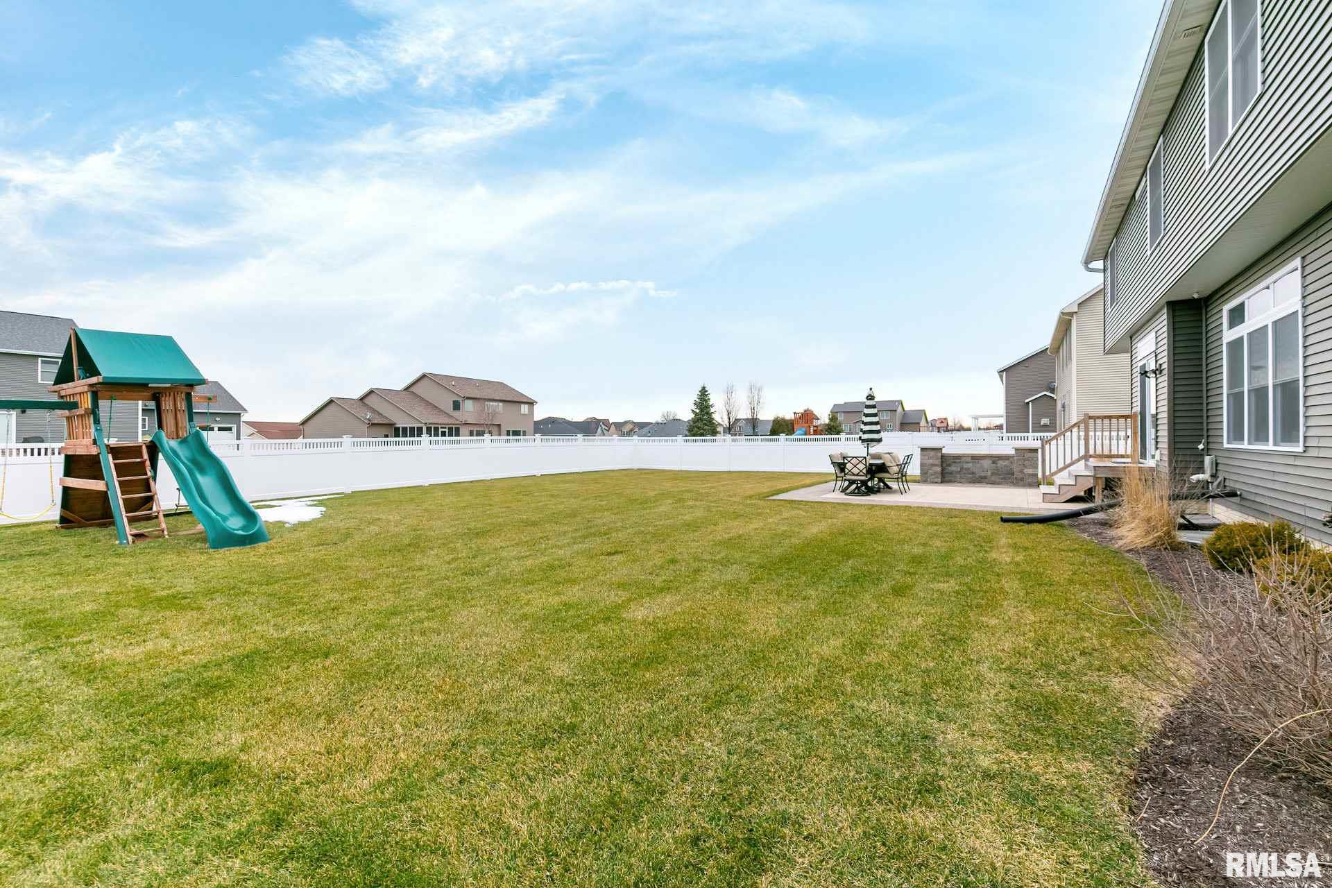 5684 Emily Road Bettendorf, IA 52722 - Photo 40 of 47 Gallery Image 40