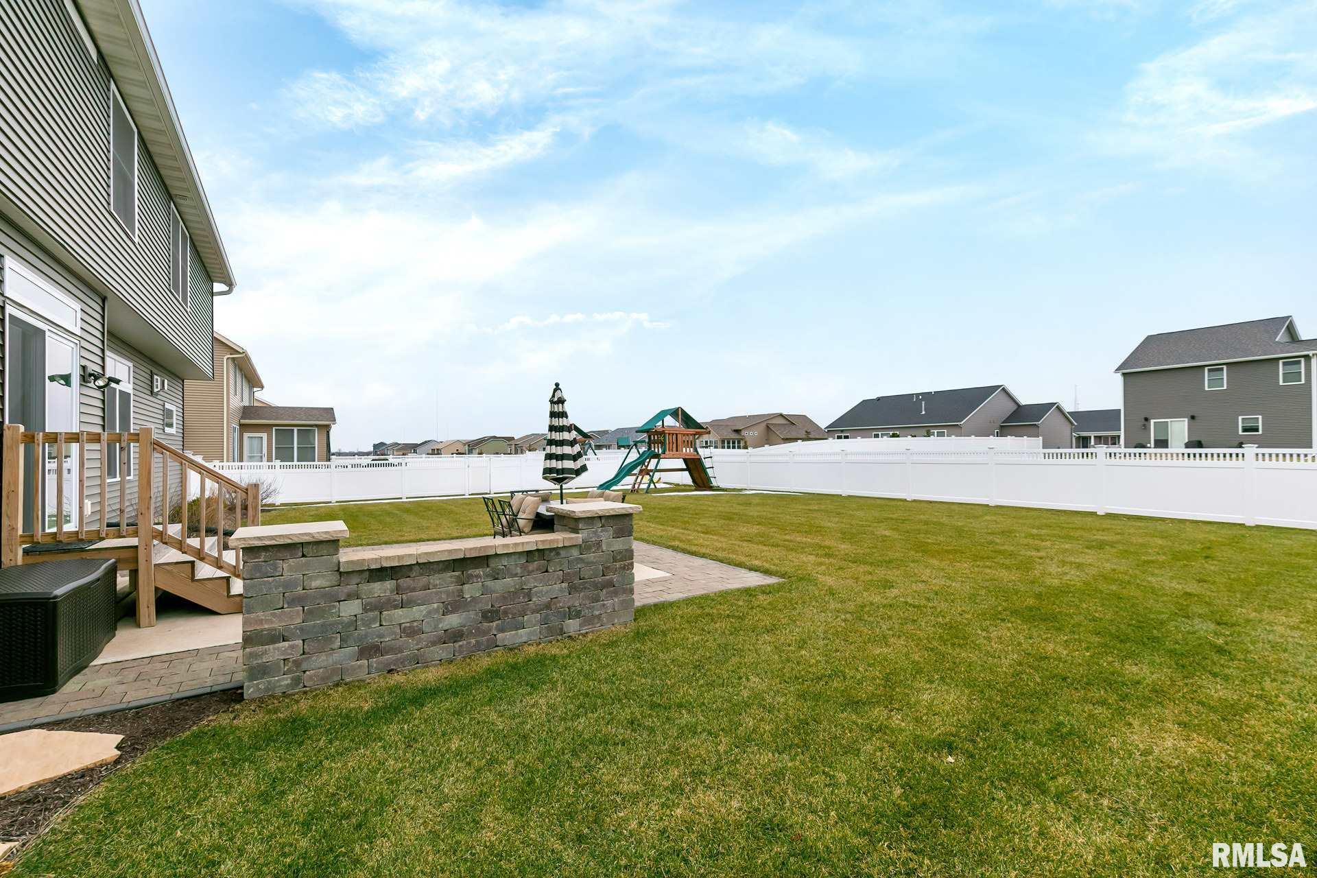 5684 Emily Road Bettendorf, IA 52722 - Photo 42 of 47 Gallery Image 42