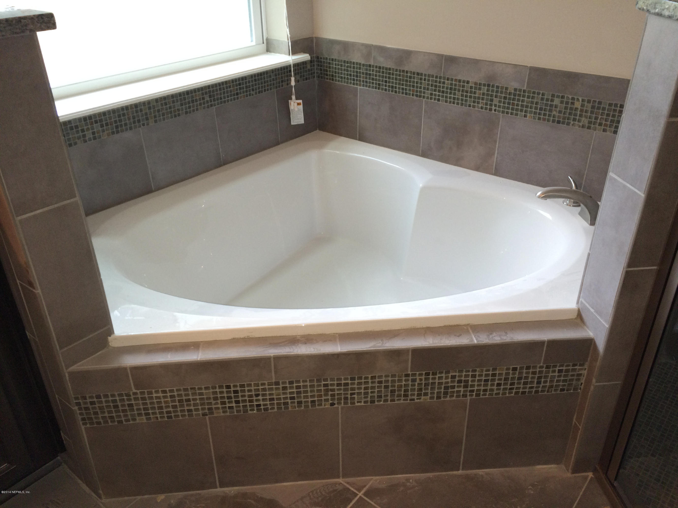 3152 Creighton Landing Road Fleming Island, FL 32003 - Photo 40 of 47 master bath tub