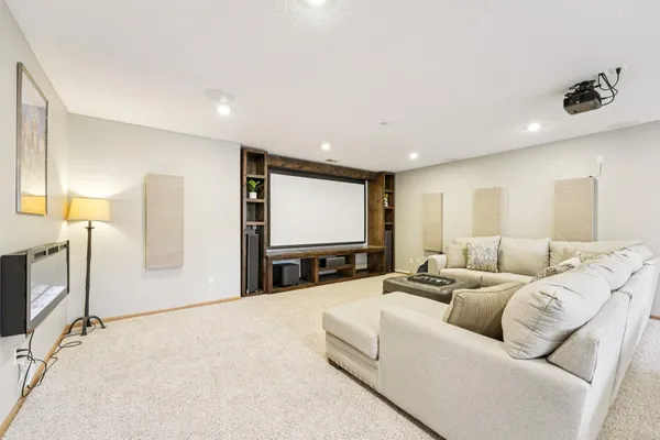 $625,000 | 407 148th Avenue Northeast, Andover, MN 55304