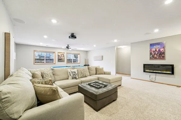 $625,000 | 407 148th Avenue Northeast, Andover, MN 55304