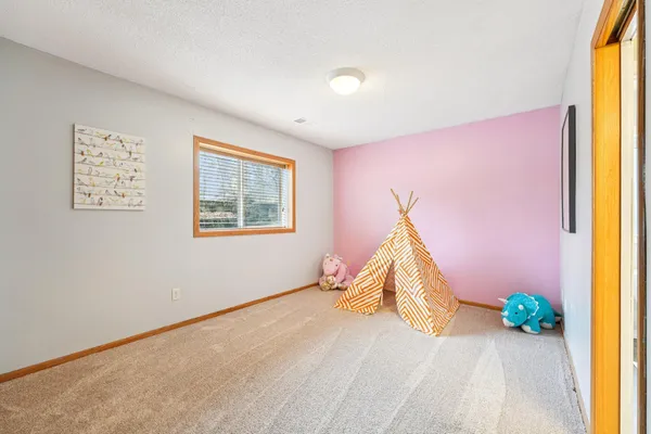 $625,000 | 407 148th Avenue Northeast, Andover, MN 55304